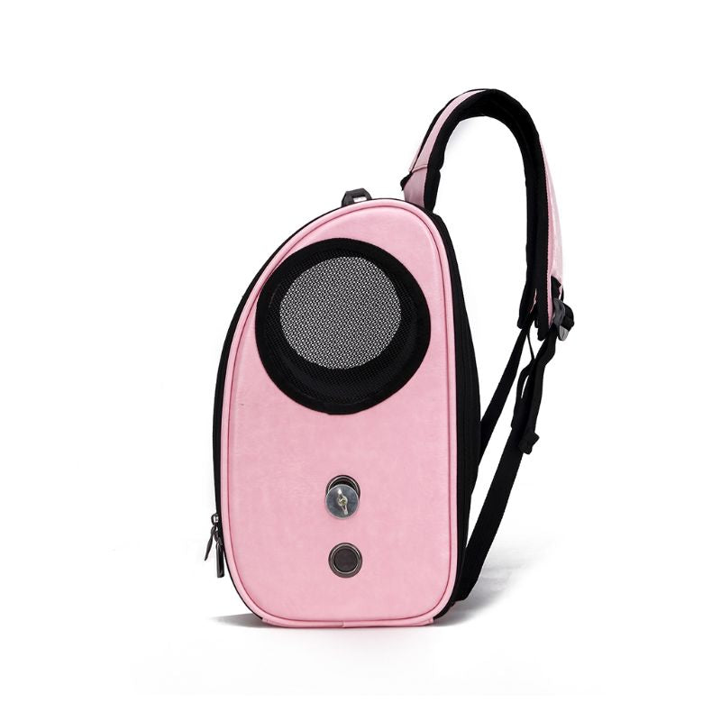 Ventilated Pet Bag: Convenient and breathable travel carrier.