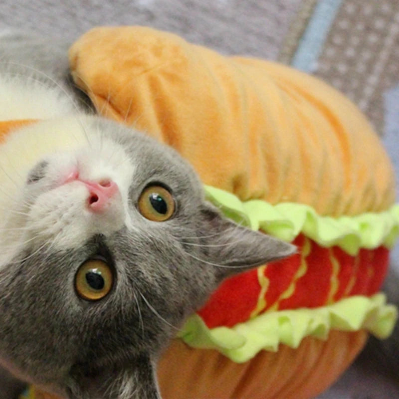 Hamburger Pet Costume: Halloween transformation costume for pets.