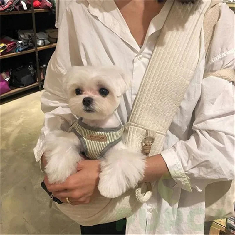 Handmade Pet Carrier: Canvas shoulder bag for pets during travel.