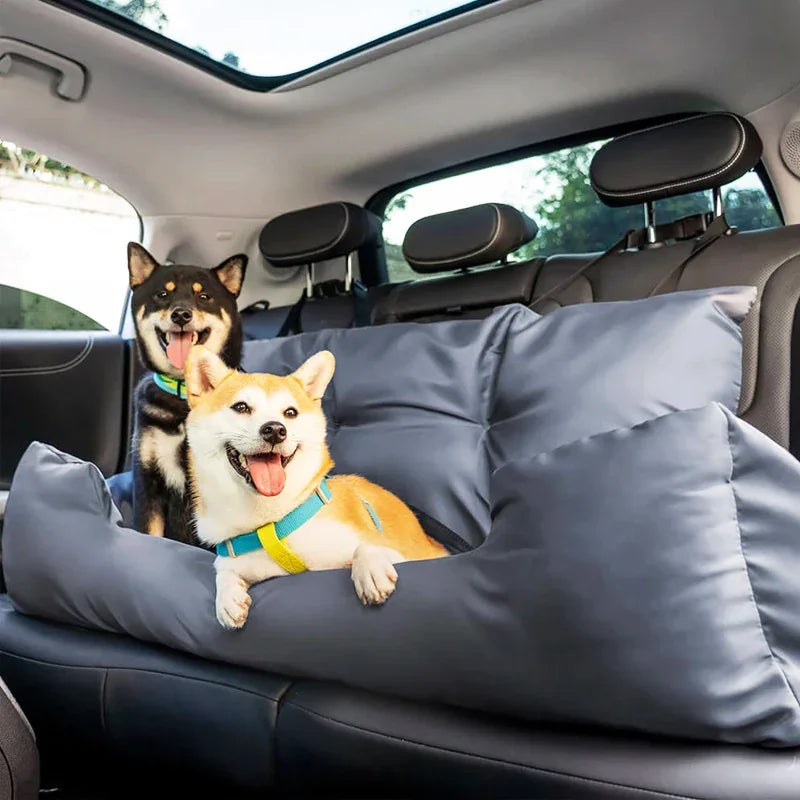 Travel dog car seat: Safety bed for large dogs and cats.