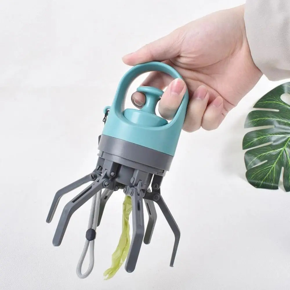 Lightweight Pooper Scooper: Built-in Bag Dispenser, Easy Waste Cleanup.