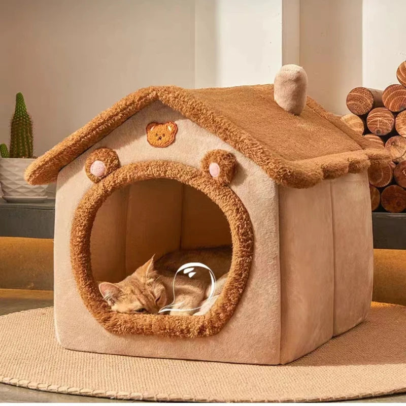 Cozy Cat & Dog House: Winter villa for your pet's comfort.